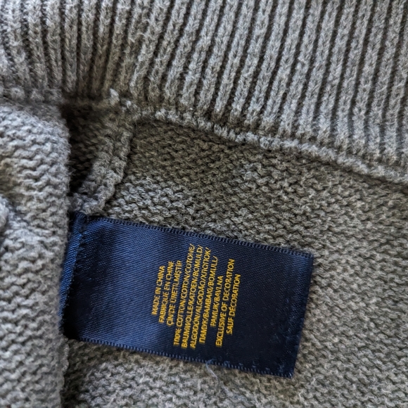 100% cotton, polo by Ralph Lauren, boys size 6, gray classic zip up cardigan. - Picture 11 of 11